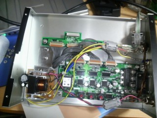 左側のコンバータの上ね 左側のコンバータの上ね