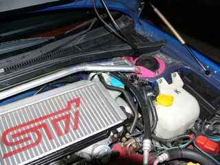 I/Cスプレー用のタンク(青いキャップ)もおk。 I/Cスプレー用のタンク(青いキャップ)もおk。