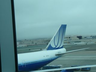 曇りです(´-ω-`) 曇りです(´-ω-`)