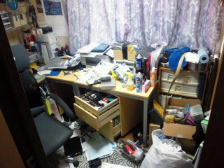 散乱・・・ 散乱・・・