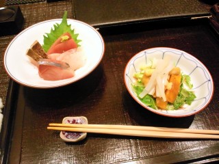 さ〜か〜な〜♪ さ〜か〜な〜♪