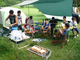 パンとウインナー! パンとウインナー!