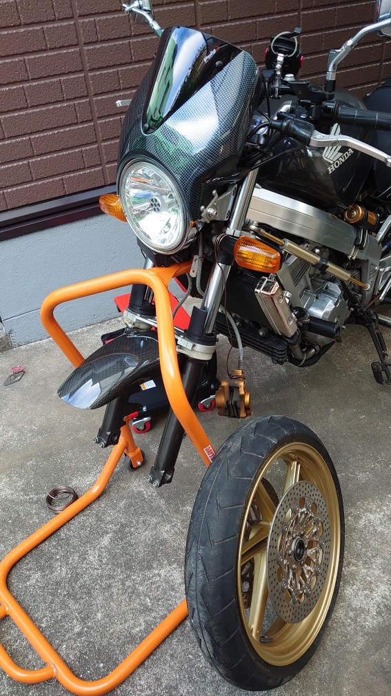 フロントスタンド初めてのお仕事 フロントスタンド初めてのお仕事